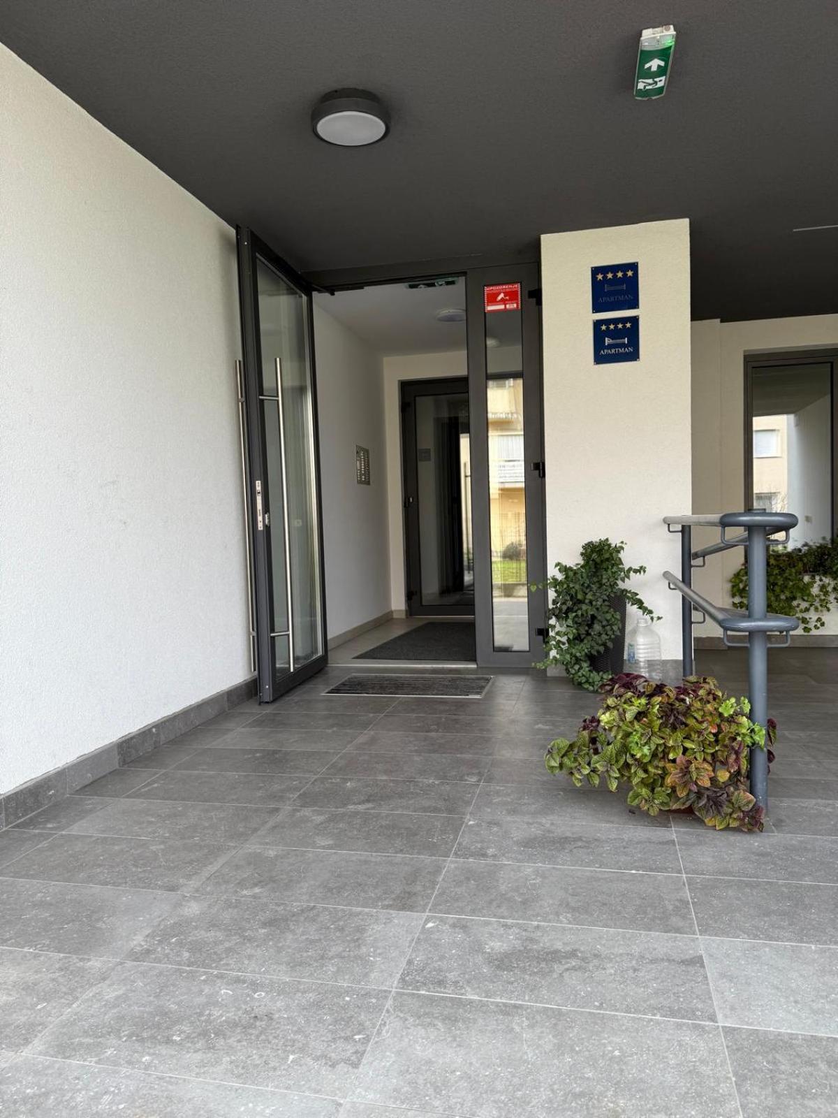 דירות Zaprešić Fiolica מראה חיצוני תמונה